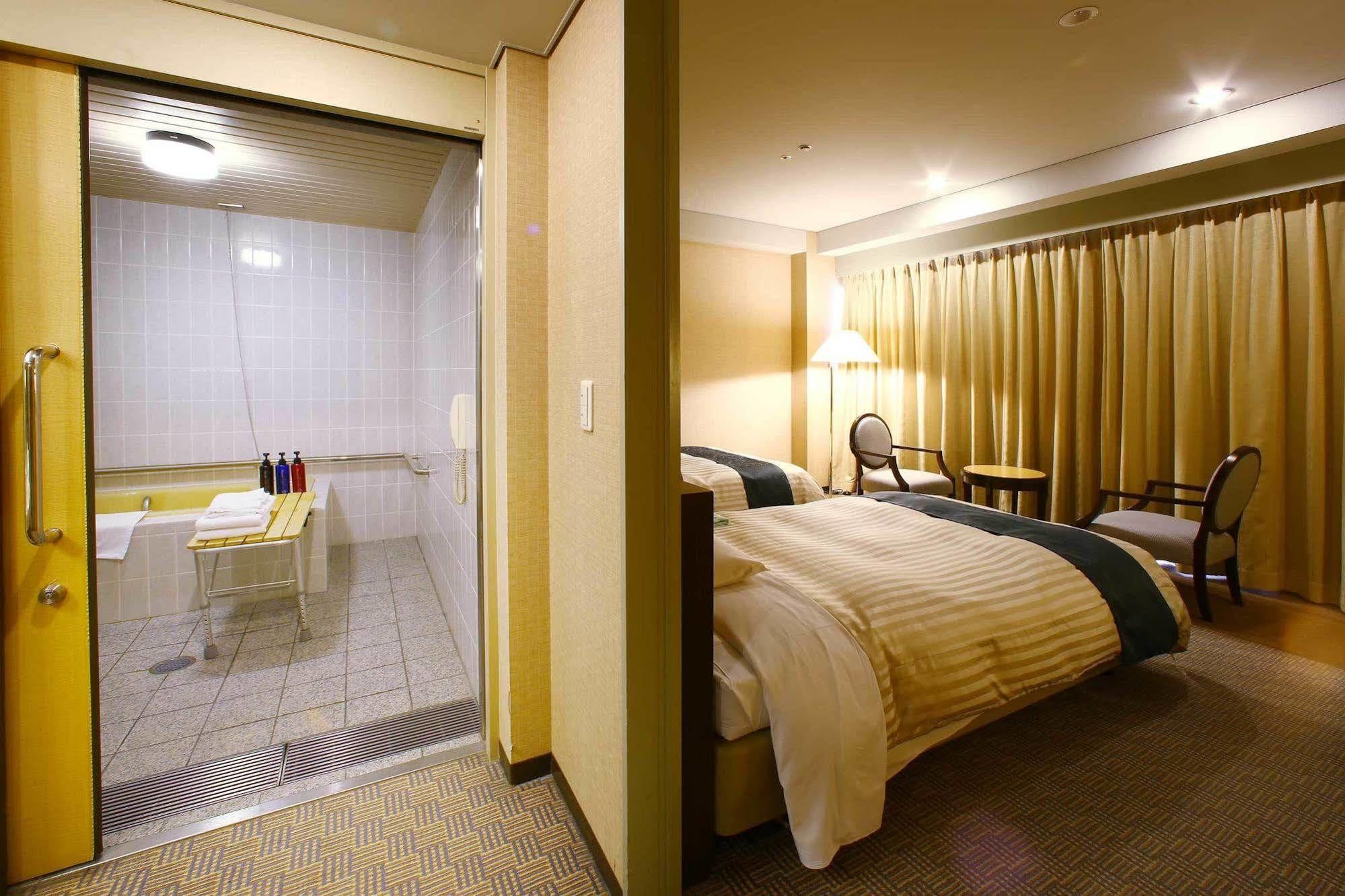 Kkr Hotel Hakata Fukuoka  Exterior foto